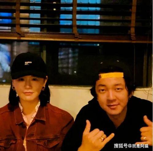 盲眼国舅，爆改恋爱脑,揭秘恋爱中的智慧与成长